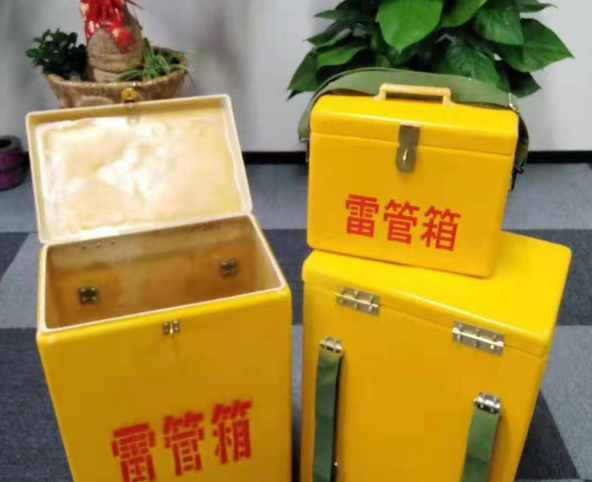 黑山玻璃钢雷管箱有哪些特点